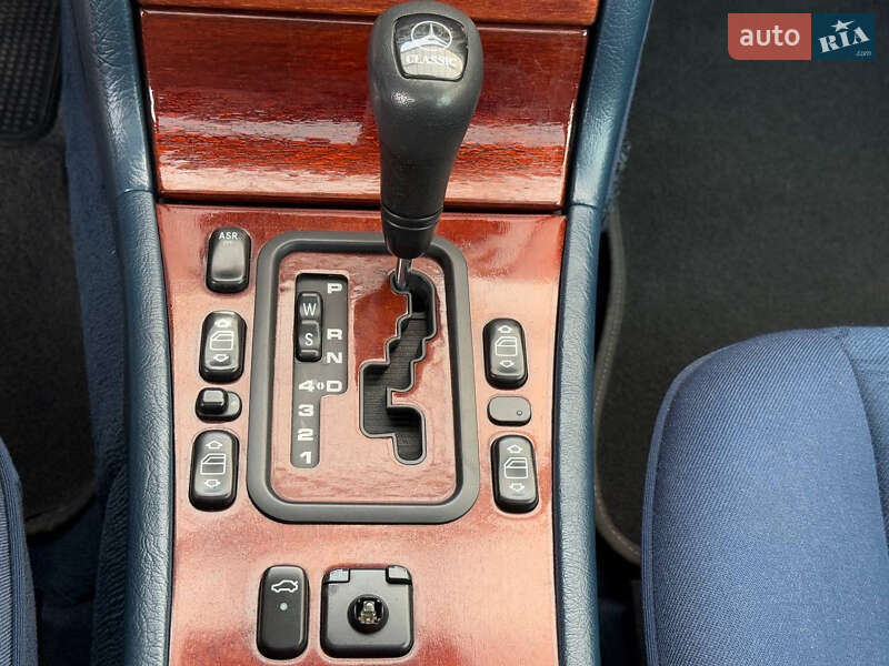 Седан Mercedes-Benz E-Class 1999 в Кривом Роге