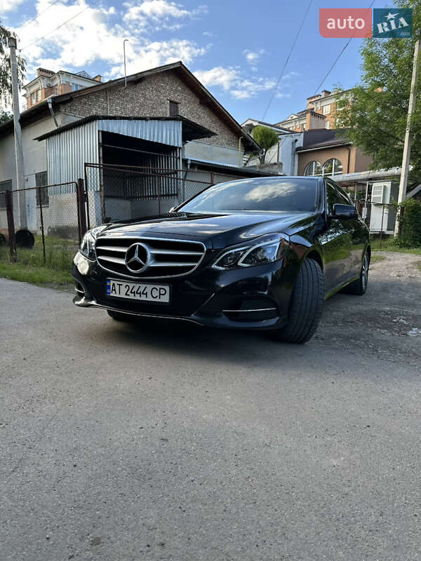 Седан Mercedes-Benz E-Class 2014 в Ивано-Франковске