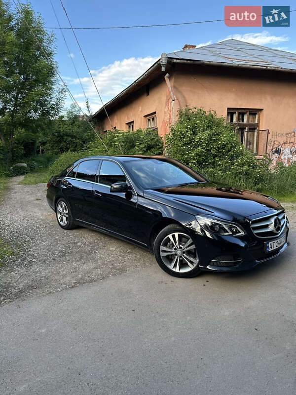 Седан Mercedes-Benz E-Class 2014 в Ивано-Франковске