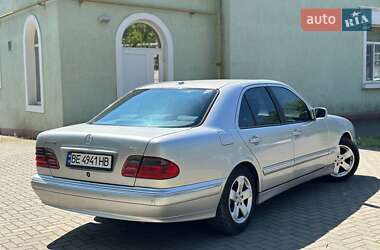 Седан Mercedes-Benz E-Class 2002 в 
