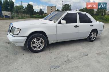 Седан Mercedes-Benz E-Class 1988 в Каменец-Подольском