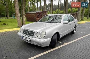 Седан Mercedes-Benz E-Class 1998 в 