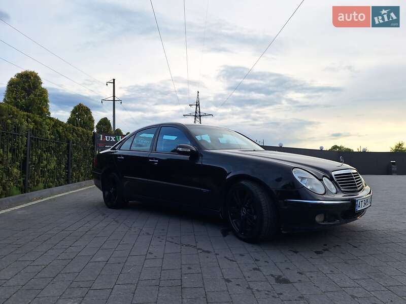 Седан Mercedes-Benz E-Class 2006 в Долине