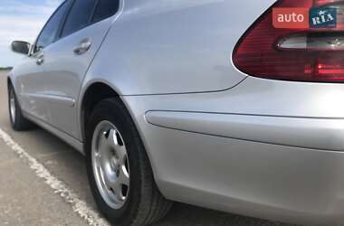Седан Mercedes-Benz E-Class 2004 в 