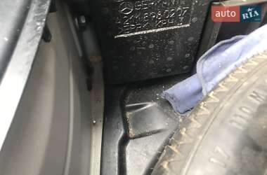 Седан Mercedes-Benz E-Class 2004 в 