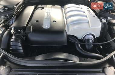 Седан Mercedes-Benz E-Class 2004 в 