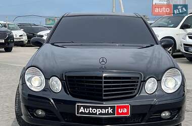 Седан Mercedes-Benz E-Class 2005 в 