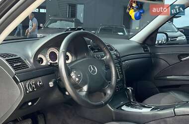 Седан Mercedes-Benz E-Class 2005 в 