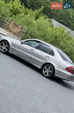 Седан Mercedes-Benz E-Class 2003 в 