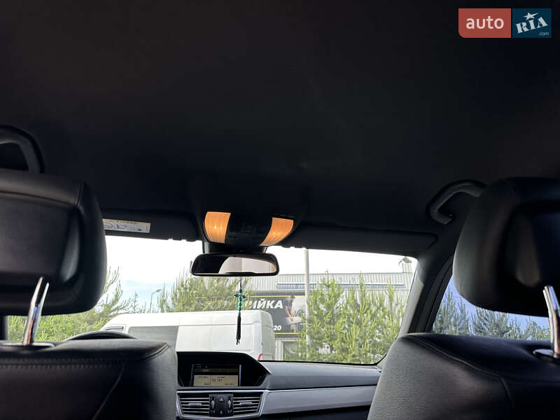 Седан Mercedes-Benz E-Class 2009 в Кам'янець-Подільському