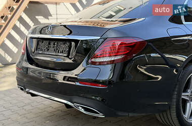 Седан Mercedes-Benz E-Class 2020 в 