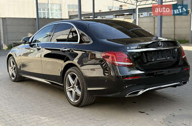 Седан Mercedes-Benz E-Class 2020 в 