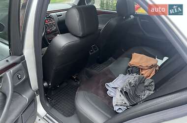 Седан Mercedes-Benz E-Class 2000 в 