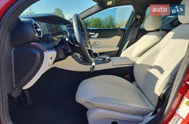 Седан Mercedes-Benz E-Class 2017 в 