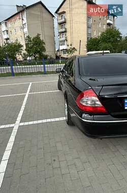 Седан Mercedes-Benz E-Class 2008 в 