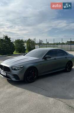 Седан Mercedes-Benz E-Class 2023 в 