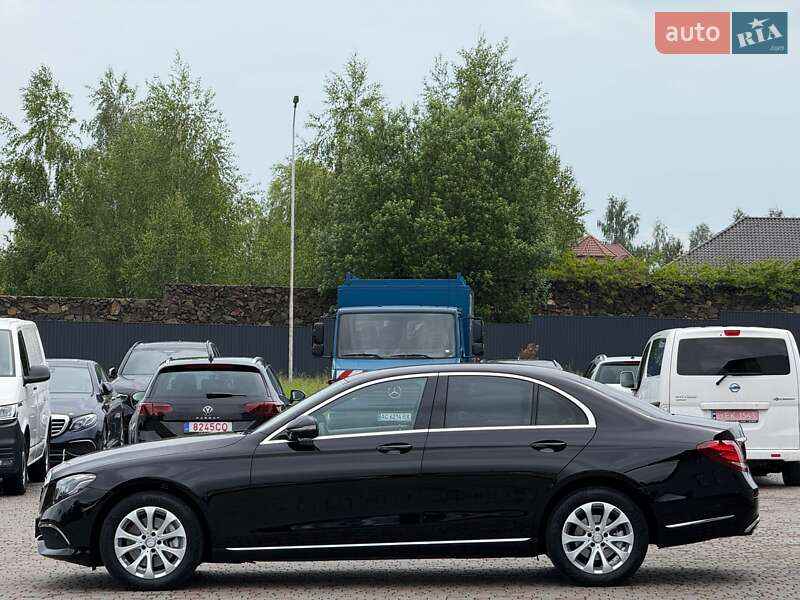 Седан Mercedes-Benz E-Class 2017 в Луцке