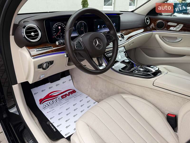 Седан Mercedes-Benz E-Class 2017 в Луцке
