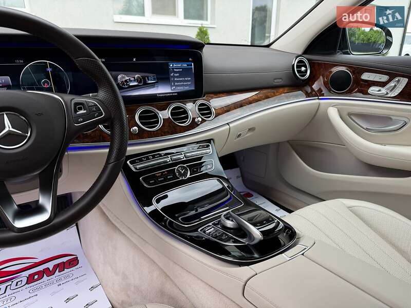 Седан Mercedes-Benz E-Class 2017 в Луцке