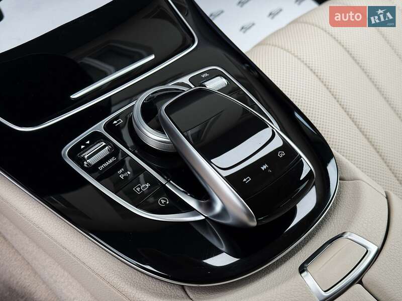 Седан Mercedes-Benz E-Class 2017 в Луцке