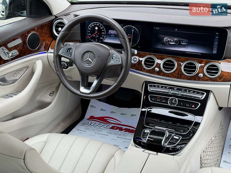 Седан Mercedes-Benz E-Class 2017 в Луцке