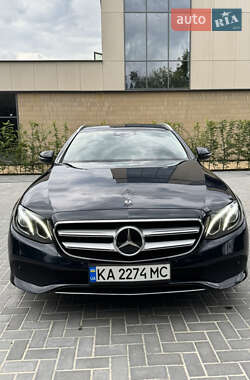 Универсал Mercedes-Benz E-Class 2017 в 