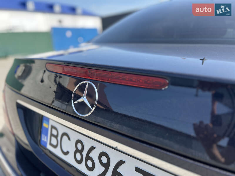 Седан Mercedes-Benz E-Class 2004 в Сокале