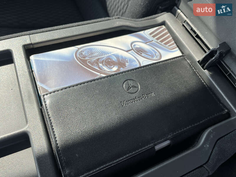 Седан Mercedes-Benz E-Class 2004 в Сокале