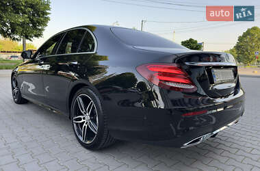 Седан Mercedes-Benz E-Class 2016 в 