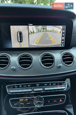 Седан Mercedes-Benz E-Class 2016 в 