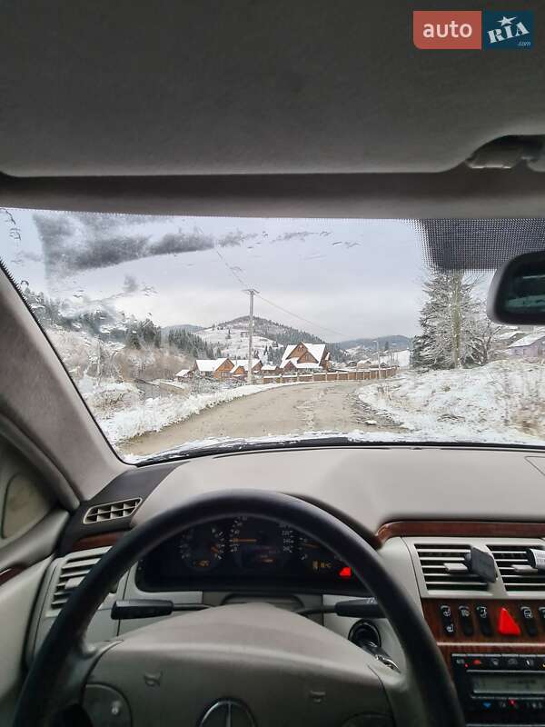 Седан Mercedes-Benz E-Class 2000 в Буске