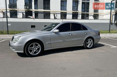 Седан Mercedes-Benz E-Class 2003 в 