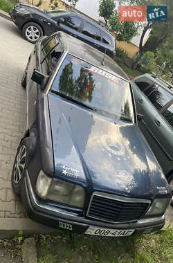 Седан Mercedes-Benz E-Class 1994 в 