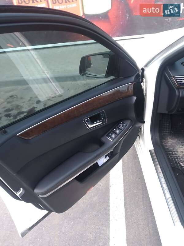 Універсал Mercedes-Benz E-Class 2010 в Житомирі