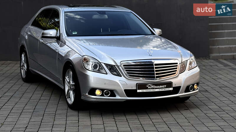 Седан Mercedes-Benz E-Class 2009 в Ивано-Франковске