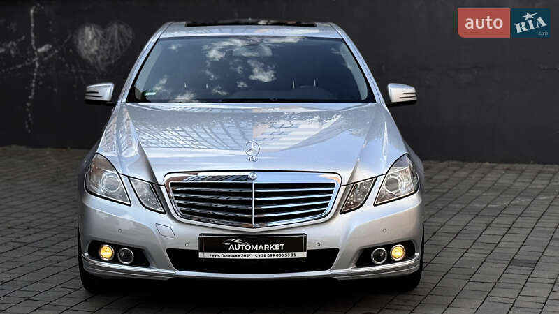 Седан Mercedes-Benz E-Class 2009 в Ивано-Франковске