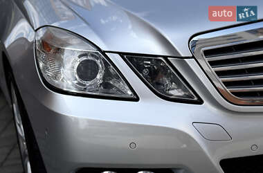 Седан Mercedes-Benz E-Class 2009 в 