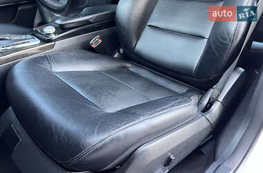 Седан Mercedes-Benz E-Class 2010 в 