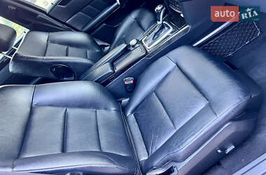 Седан Mercedes-Benz E-Class 2010 в 