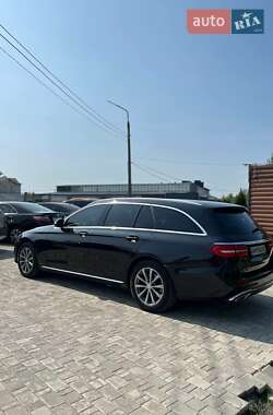 Универсал Mercedes-Benz E-Class 2017 в 