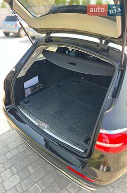 Универсал Mercedes-Benz E-Class 2017 в 