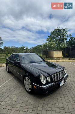 Седан Mercedes-Benz E-Class 1997 в Одессе