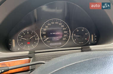 Седан Mercedes-Benz E-Class 2002 в 