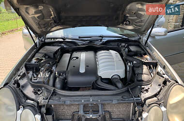 Седан Mercedes-Benz E-Class 2002 в 