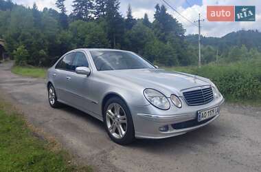 Седан Mercedes-Benz E-Class 2006 в 
