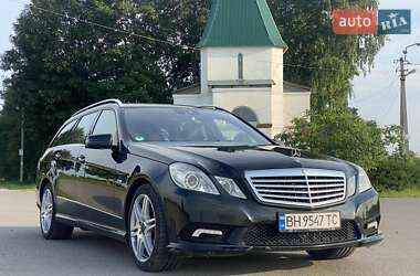 Универсал Mercedes-Benz E-Class 2010 в 