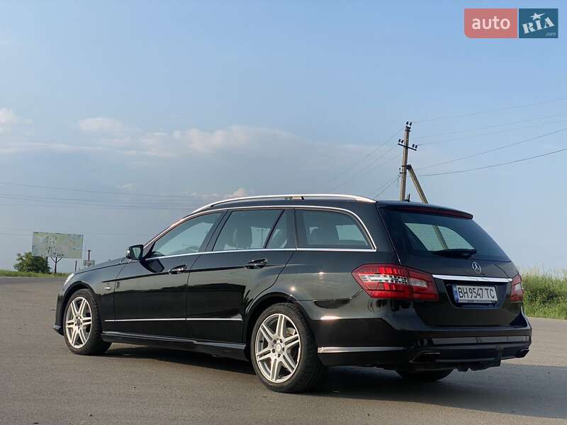 Универсал Mercedes-Benz E-Class 2010 в Городенке
