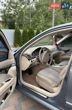 Седан Mercedes-Benz E-Class 2005 в 