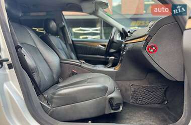 Универсал Mercedes-Benz E-Class 2005 в 