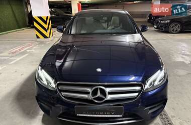Седан Mercedes-Benz E-Class 2016 в 